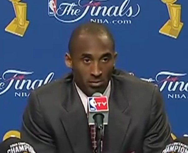 莫斯利引用科比名言硬核警示全队：3-1领先但工作未完成