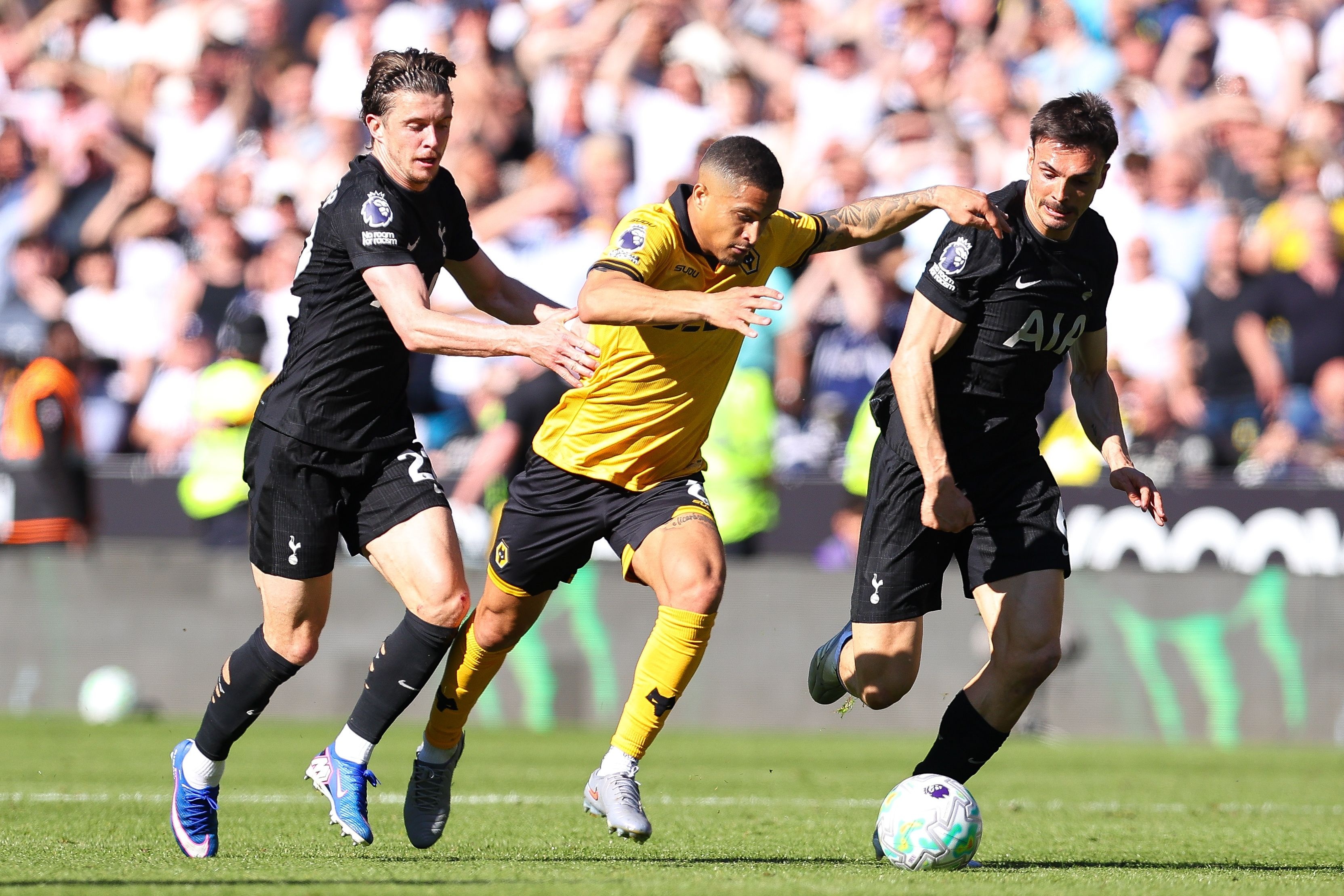 门德斯骚操作致马竞撤资，曼联利物浦转抢狼队最佳若昂·戈麦斯