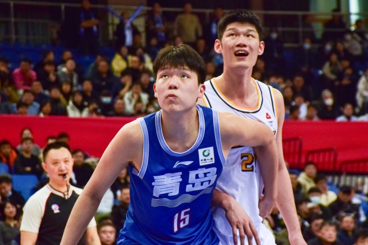 殳海：杨瀚森现阶段不足以成国家队核心 胡金秋+赵睿挡拆更高效