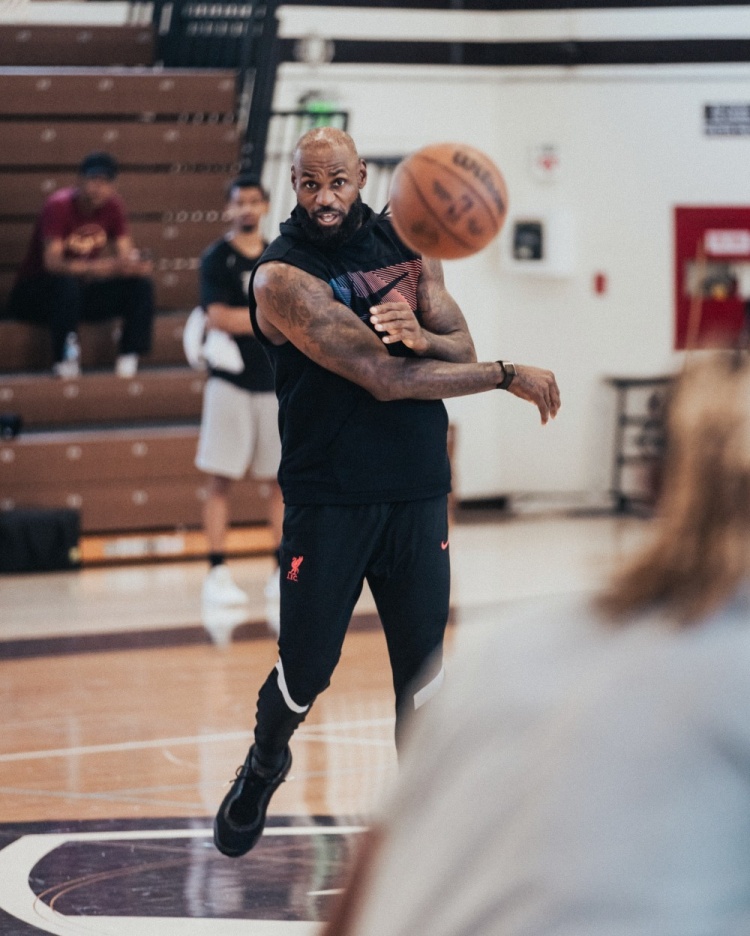 詹姆斯第24个赛季可追求的10大纪录：常规赛胜场第一&助攻榜第二